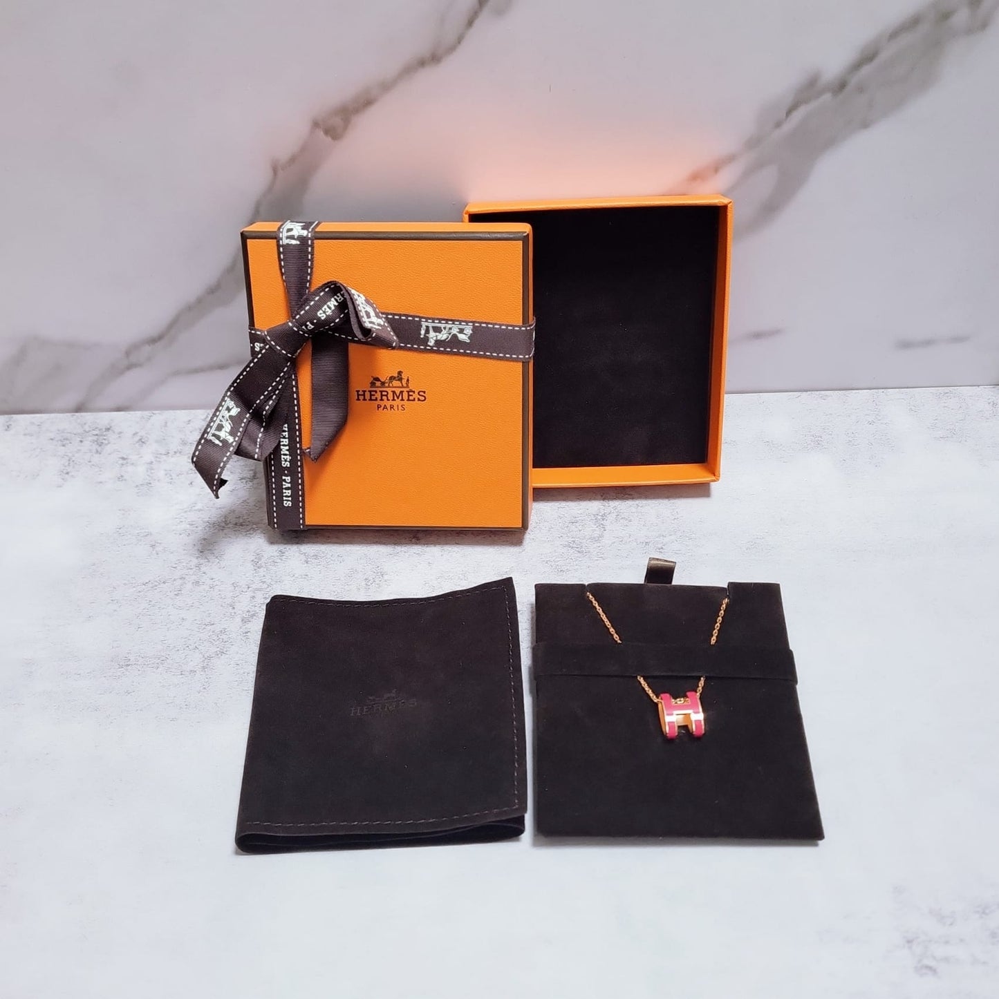 Hermes Pop H 玫瑰紅色玫瑰金鏈圓型 頸鏈