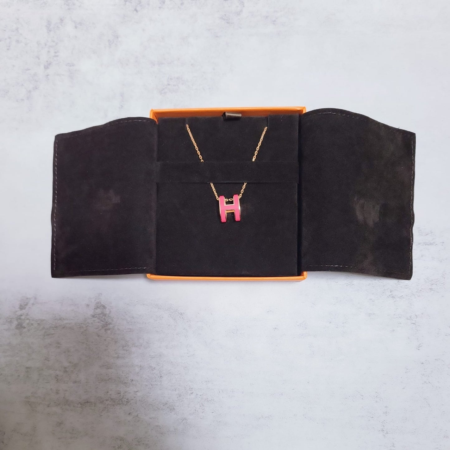 Hermes Pop H 玫瑰紅色玫瑰金鏈圓型 頸鏈