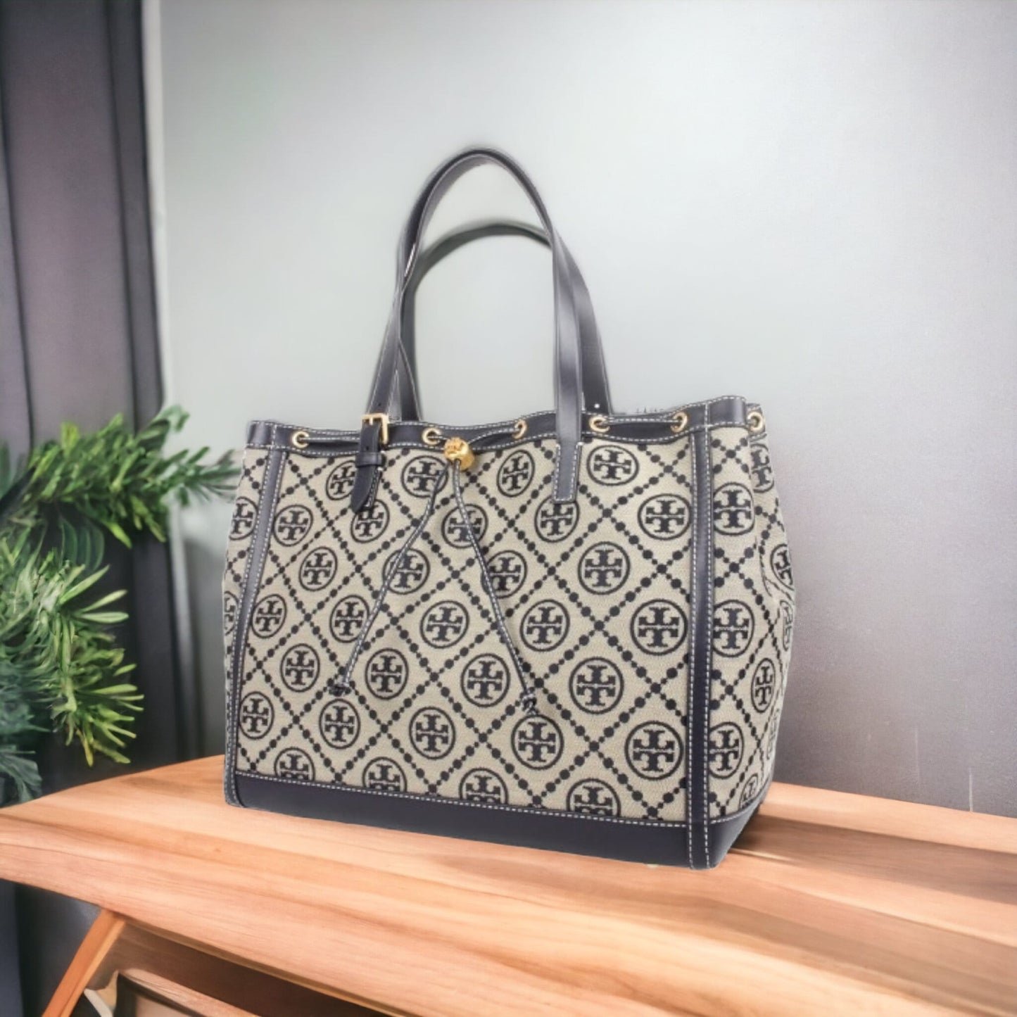 Tory Burch T-Monogram 大號編織提花配皮女士托特包 80644-405